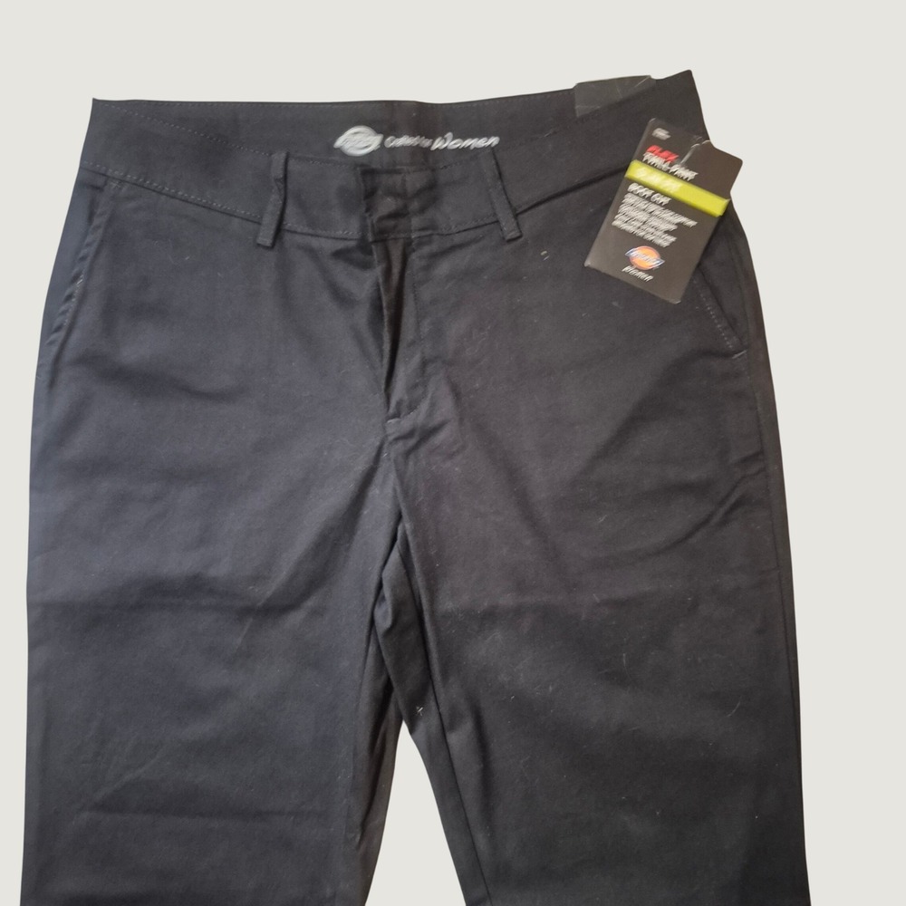 Dickies Flex Twill Pant Size 6R Slim Fit Boot Cut Cotton Blend Blk Workwear NWT - Picture 2 of 12